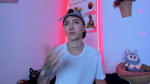 Snapshot of jeremy_salvatore_ chatting on 10.29.25 jero independent model online show from 10.29.25