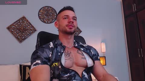 Jeremy Lowe online show from 03.12.25