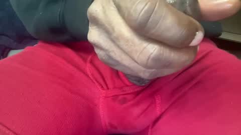 Snapshot of jerking1981 chatting on 02.13.25 jerking1981 online show from 02.13.25