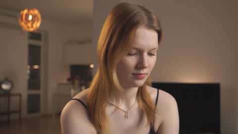 Molly online show from 10.01.25