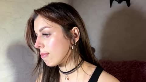 Snapshot of jerryhutten chatting on 10.08.25 Amelia online show from 10.08.25