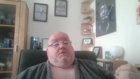 Snapshot of jerseyhammer01 chatting on 01.01.25 Harry online show from 01.01.25