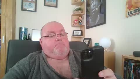 Snapshot of jerseyhammer01 chatting on 02.07.25 Harry online show from 02.07.25