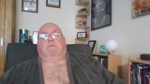 Snapshot of jerseyhammer01 chatting on 02.19.25 Harry online show from 02.19.25