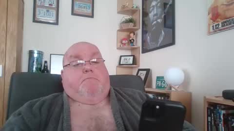 Snapshot of jerseyhammer01 chatting on 03.03.25 Harry online show from 03.03.25