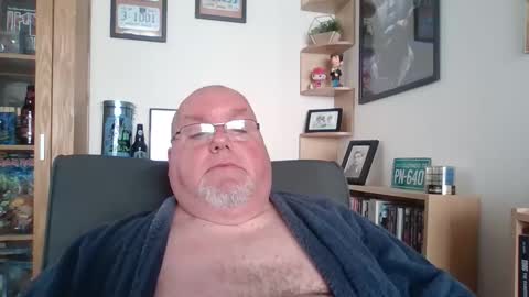 Snapshot of jerseyhammer01 chatting on 09.11.25 Harry online show from 09.11.25