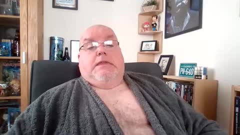 Snapshot of jerseyhammer01 chatting on 11.01.25 Harry online show from 11.01.25