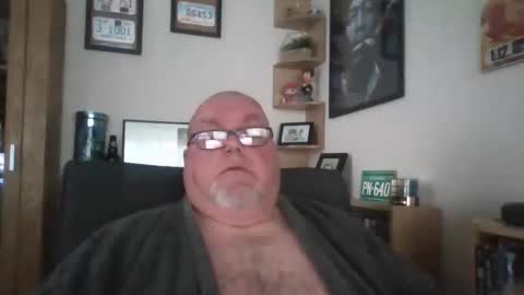 Snapshot of jerseyhammer01 chatting on 11.13.25 Harry online show from 11.13.25