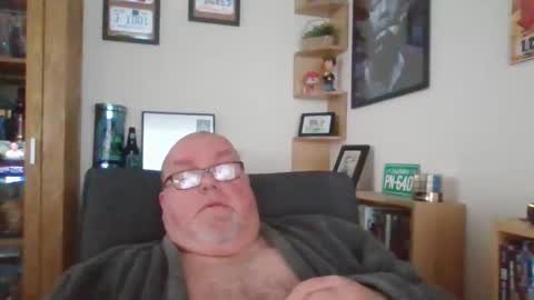 Snapshot of jerseyhammer01 chatting on 11.29.25 Harry online show from 11.29.25