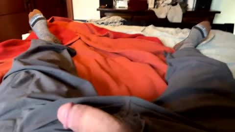 Snapshot of jerswill chatting on 10.31.25 Jeremys room chill and puff one enjoy online show from 10.31.25