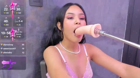 Snapshot of jess_ackerman chatting on 02.23.25 Jess  online show from 02.23.25