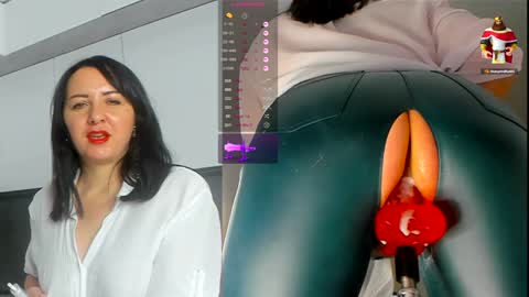  Jessica  online show from 12.25.24