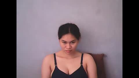 Snapshot of jessa_21 chatting on 12.12.24 jessa_21 online show from 12.12.24