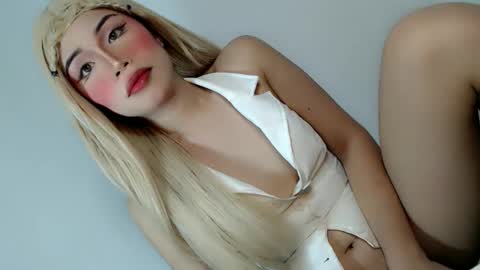 Snapshot of jessalicious1 chatting on 04.28.26 jessalicious1 online show from 04.28.26