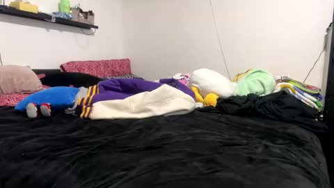 Hungjessy online show from 03.05.25