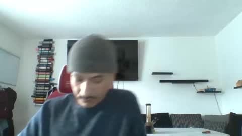Snapshot of jesselopezcali chatting on 03.23.26 Hungjessy online show from 03.23.26