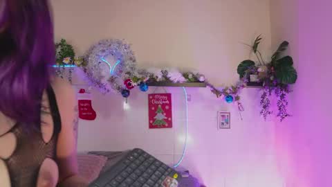 Jessi Alex online show from 12.17.25