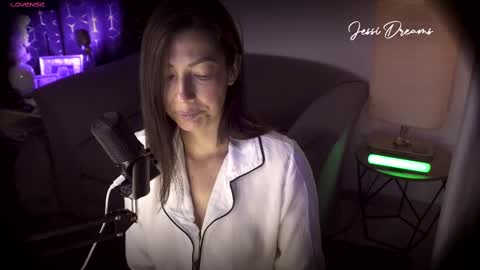 Snapshot of jessi_dreams chatting on 09.30.25 Jessica Gomez online show from 09.30.25