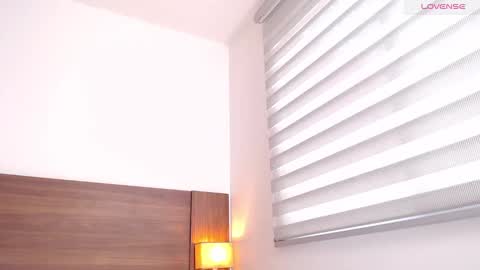 I AM JESSI online show from 12.04.24