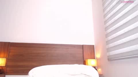 I AM JESSI online show from 12.24.24