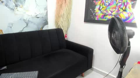 JESSICA online show from 12.18.25