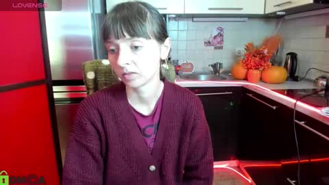 jessicaforris online show from 09.30.25