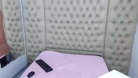 Jessica online show from 09.19.25