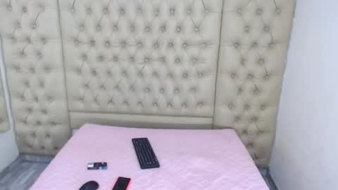 Jessica online show from 10.10.25