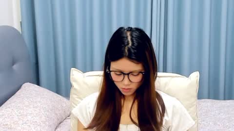 Snapshot of jessicalena chatting on 05.06.26 jessicalena online show from 05.06.26