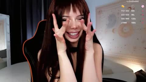 Snapshot of jessie_johns chatting on 09.18.25 jessie_johns online show from 09.18.25