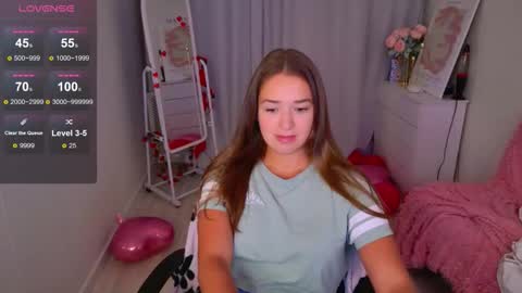 Snapshot of jessiestarz chatting on 02.23.26 Jessi online show from 02.23.26