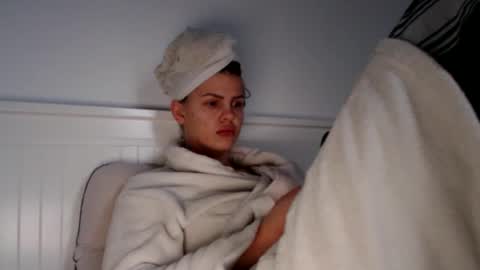 Snapshot of jessiexryan chatting on 02.21.25 jessieryan online show from 02.21.25