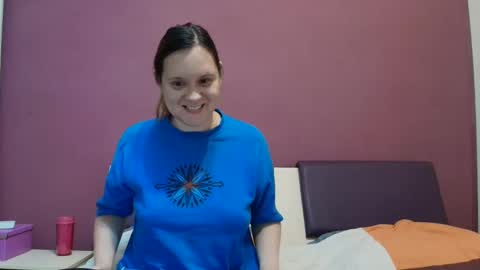 Snapshot of jessika97 chatting on 09.23.25 jessika97 online show from 09.23.25