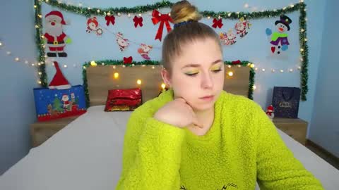 Snapshot of jessikadaniels chatting on 12.02.24 Jess online show from 12.02.24