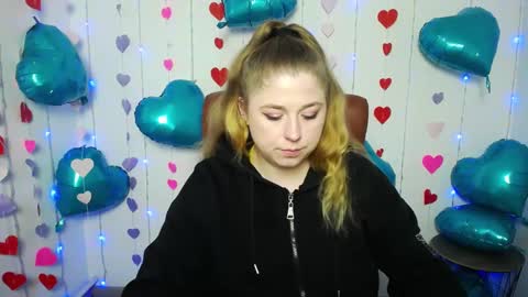 Snapshot of jessikadaniels chatting on 02.14.25 Jess online show from 02.14.25