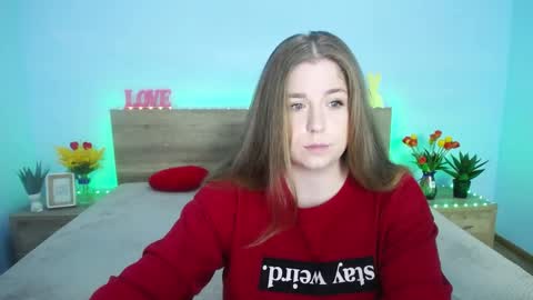 Snapshot of jessikadaniels chatting on 03.10.25 Jess online show from 03.10.25