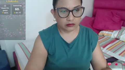 Snapshot of jessikahorny chatting on 07.18.26 paola online show from 07.18.26