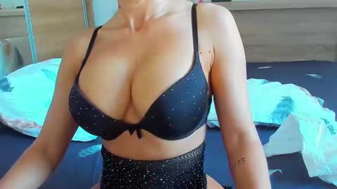 Snapshot of jesssicajesss chatting on 01.16.25 jesssica online show from 01.16.25