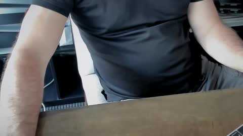 Snapshot of jesuiscoquinoui chatting on 04.13.26 Jesuiscoquin online show from 04.13.26