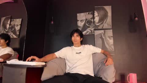 Snapshot of jett_savage chatting on 09.23.25 jett_savage online show from 09.23.25