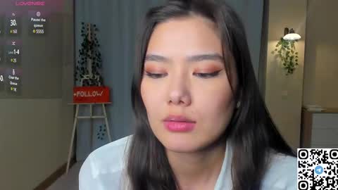 Hi all. My name is Naomi and Im glad to see you in my room  online show from 02.18.25