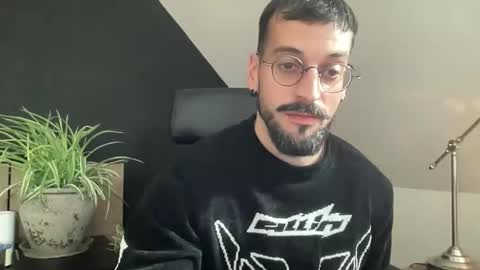 JEUNEMEK007 online show from 02.23.26