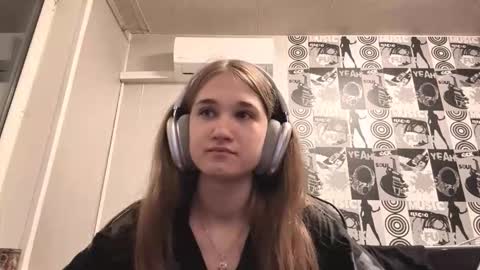 Helgi online show from 11.22.25