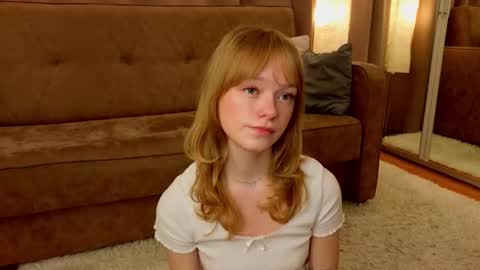 Gwen online show from 12.18.25