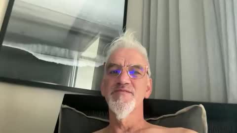 jewlronny online show from 04.05.26