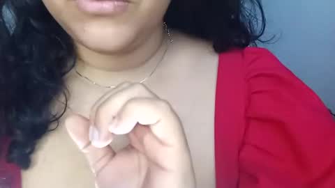 En moreno online show from 10.26.25