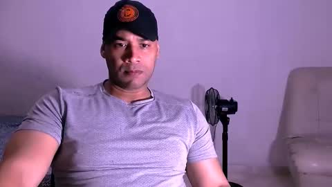 En moreno online show from 11.30.25