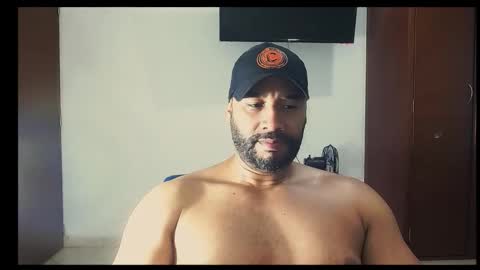 En moreno online show from 12.19.25