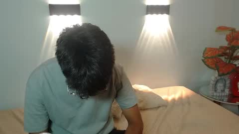 Jhoel online show from 12.18.25