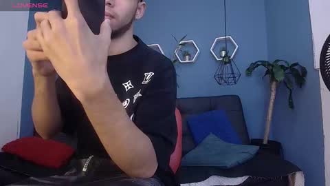 Snapshot of jhon_malo chatting on 09.13.25 jhon_malo online show from 09.13.25